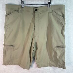 Wrangler Cargo Shorts Mens Beige Stretch Outdoor Utility Hiking Pockets